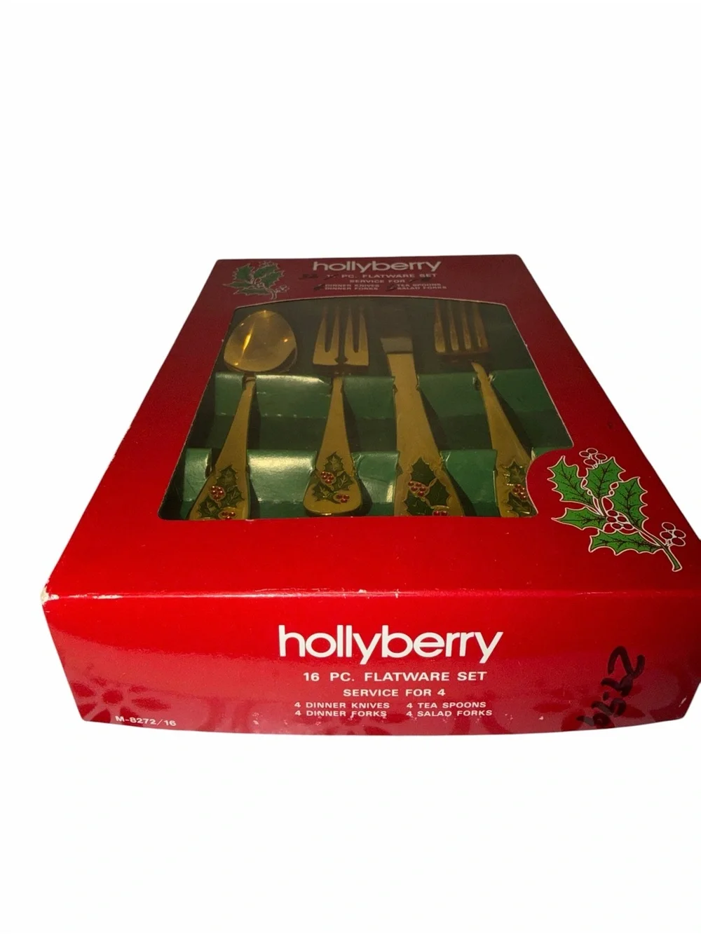 Hollyberry flatware 32 piece set and 4 serving utensils